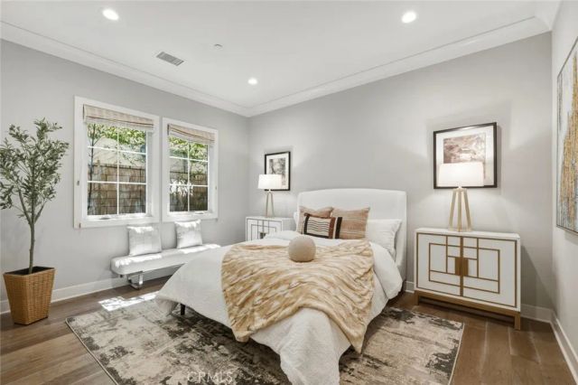 109 Dry Creek, Irvine, CA 92602