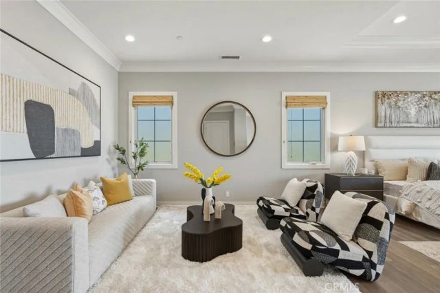 109 Dry Creek, Irvine, CA 92602