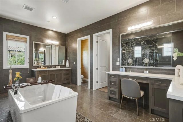 109 Dry Creek, Irvine, CA 92602
