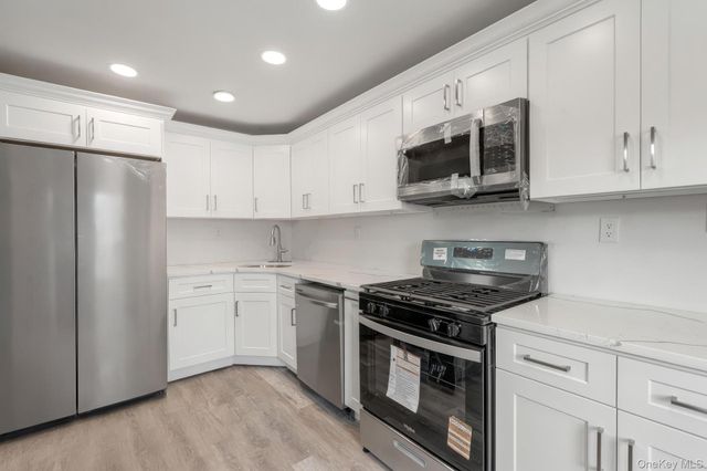 161 Baisley Avenue, East Rockaway, NY 11518
