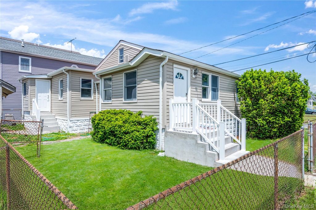 161 Baisley Avenue, East Rockaway, NY 11518
