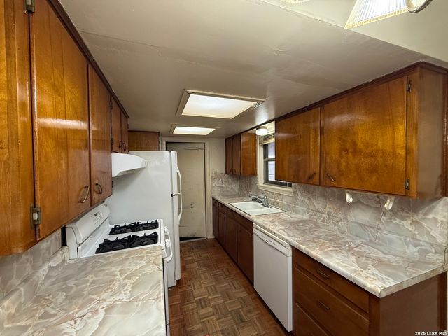 1015 Mount Capote, San Antonio, TX 78213