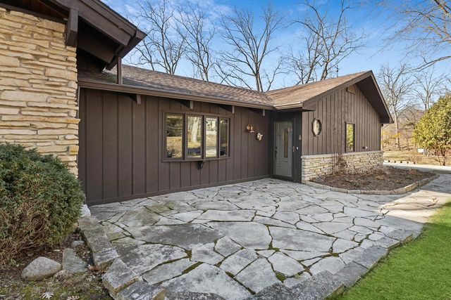 N2337 W Main ROAD, Lake Geneva, WI 53147