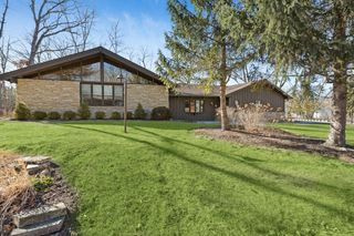 N2337 W Main ROAD, Lake Geneva, WI 53147