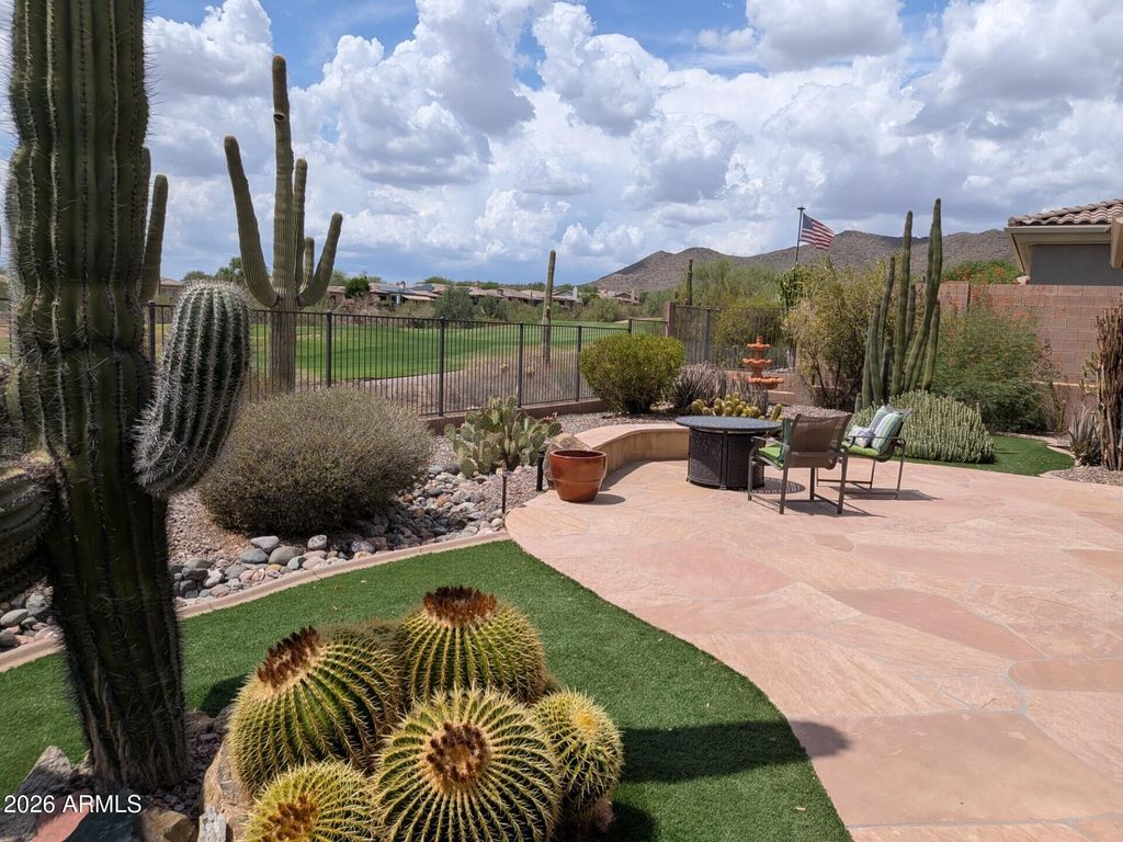 41512 N LAUREL VALLEY Way, Anthem, AZ 85086 — photo 2