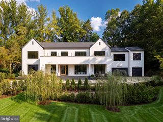 6605 LYBROOK CT, Bethesda, MD 20817