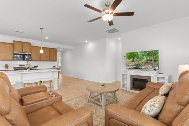 867 Birch Garden Dr., Longs, SC 29568