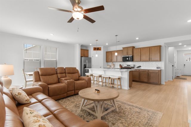 867 Birch Garden Dr., Longs, SC 29568
