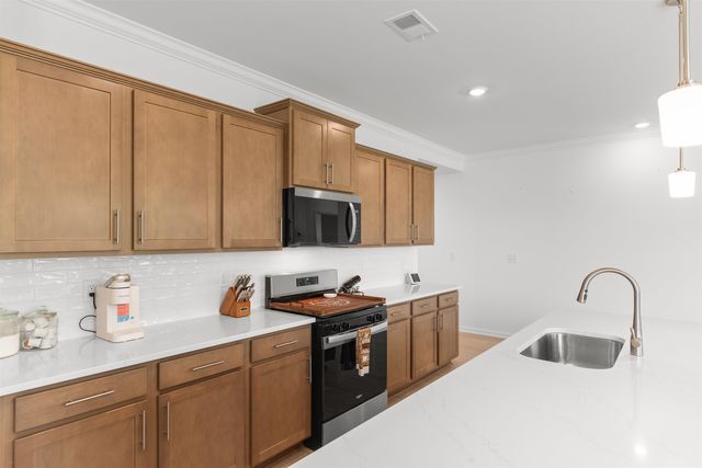 867 Birch Garden Dr., Longs, SC 29568