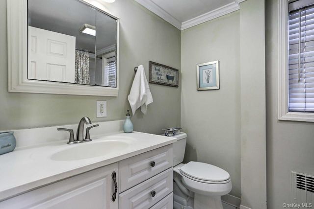 1648 Paula Lane 1, East Meadow, NY 11554
