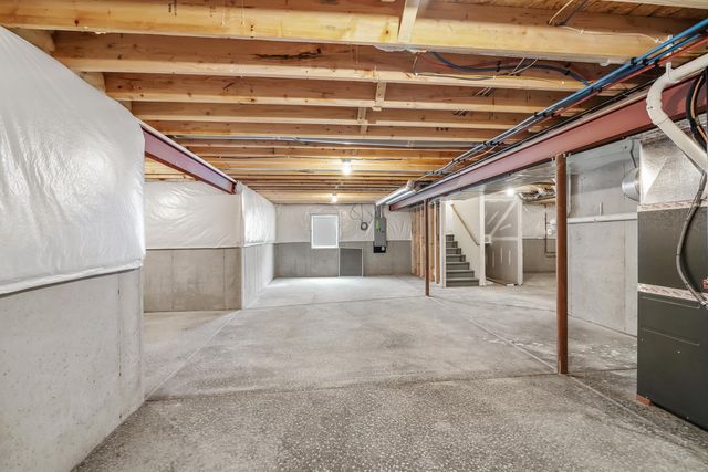 10953 Rolling Brook Drive, Dyer, IN 46311