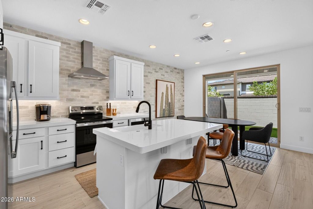 3530 E RIVERDALE Street, Mesa, AZ 85213 — exterior
