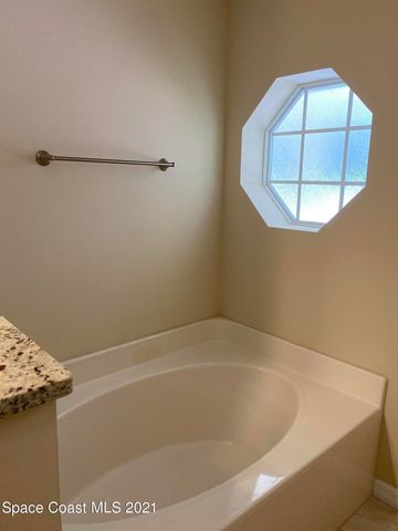 4346 Four Lakes Drive, Melbourne, FL 32940