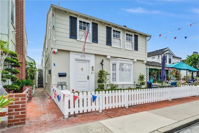 320 Sapphire, Newport Beach, CA 92662