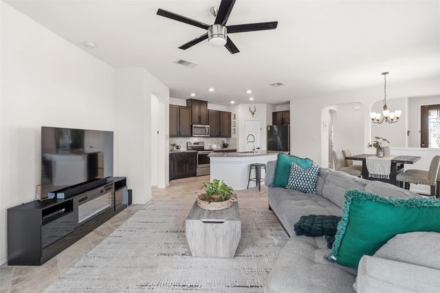 365 Conchillos DR, Georgetown, TX 78626