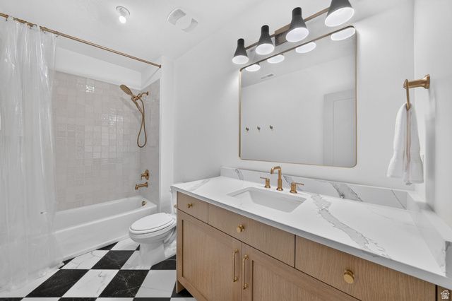 7927 S HIGH PLAINS CT, West Jordan, UT 84081