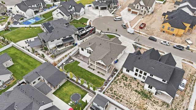 7927 S HIGH PLAINS CT, West Jordan, UT 84081