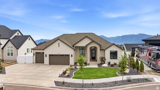 7927 S HIGH PLAINS CT, West Jordan, UT 84081