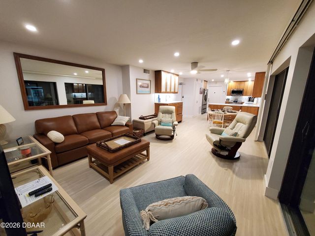 1571 S Atlantic Ave Apt 405, New Smyrna Beach, FL 32169