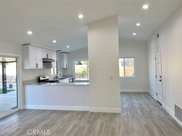 4095 Penrod Drive, Riverside, CA 92505