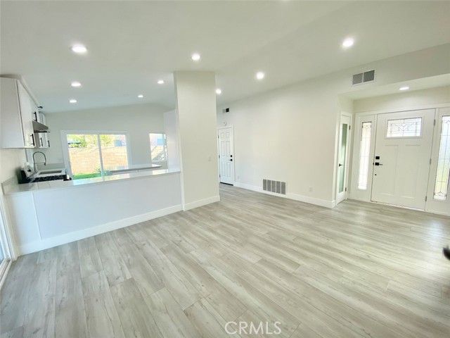 4095 Penrod Drive, Riverside, CA 92505