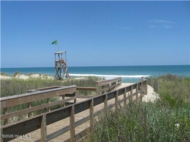 124 Ocean View Avenue, Kure Beach, NC 28449