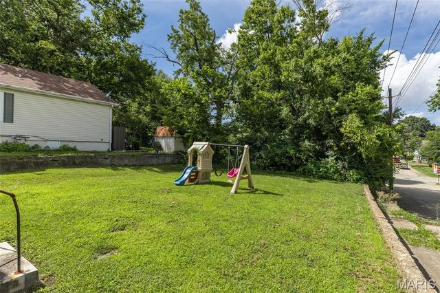 100 W Elvins Boulevard, Park Hills, MO 63601