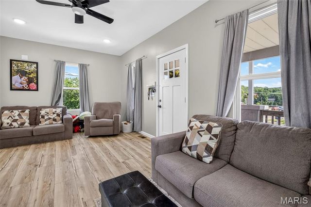 100 W Elvins Boulevard, Park Hills, MO 63601