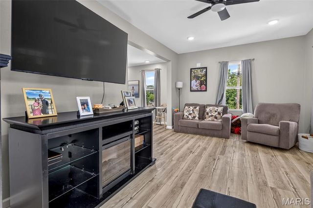 100 W Elvins Boulevard, Park Hills, MO 63601