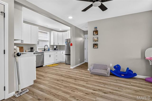 100 W Elvins Boulevard, Park Hills, MO 63601