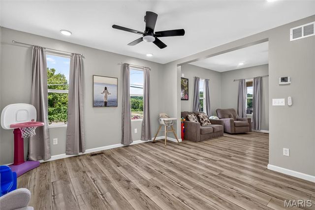 100 W Elvins Boulevard, Park Hills, MO 63601