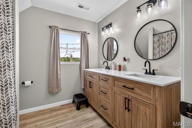 100 W Elvins Boulevard, Park Hills, MO 63601