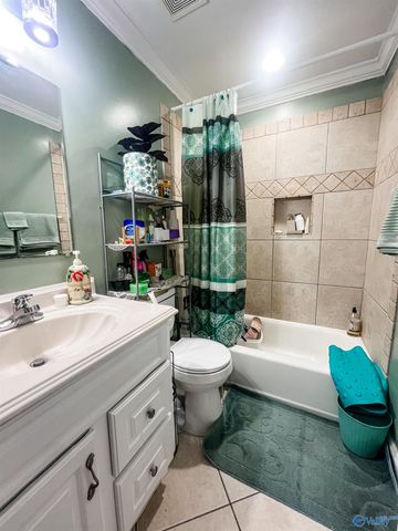 1827 Mount Zion Avenue, Gadsden, AL 35904