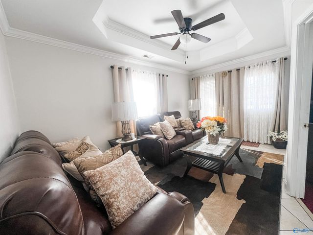 1827 Mount Zion Avenue, Gadsden, AL 35904