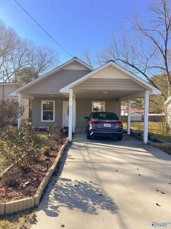 1827 Mount Zion Avenue, Gadsden, AL 35904