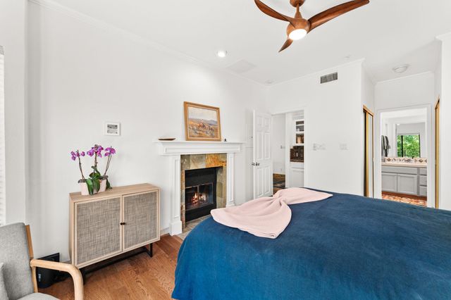 1741 Spyglass DR 1-222, Austin, TX 78746