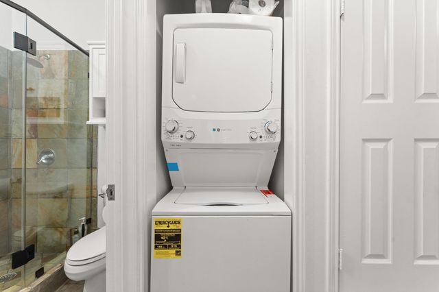 1741 Spyglass DR 1-222, Austin, TX 78746