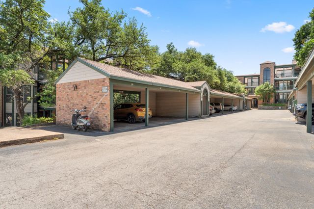 1741 Spyglass DR 1-222, Austin, TX 78746