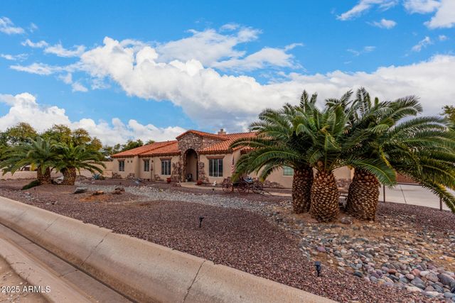 18509 W Bethany Home Road, Litchfield Park, AZ 85340