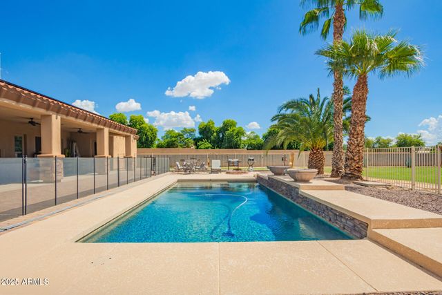 18509 W Bethany Home Road, Litchfield Park, AZ 85340