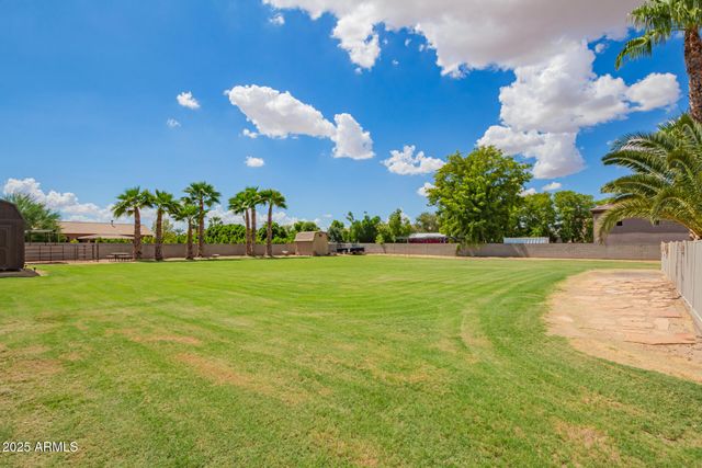 18509 W Bethany Home Road, Litchfield Park, AZ 85340