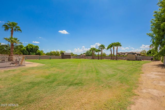 18509 W Bethany Home Road, Litchfield Park, AZ 85340