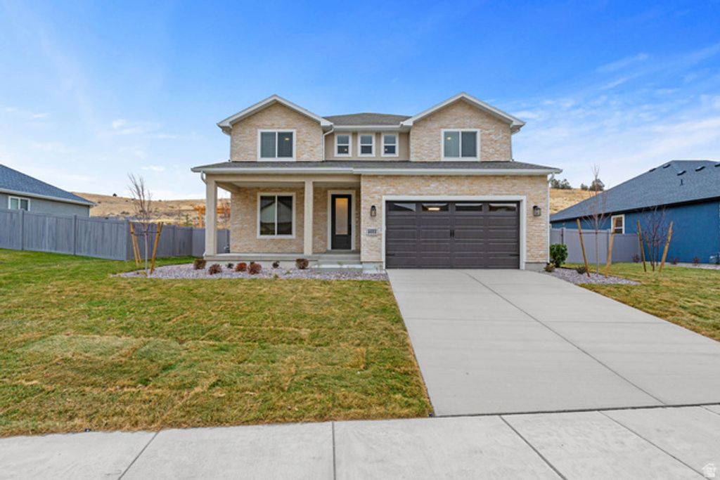 Image 1 of property listing at 912 CREST DALE LANE LN, Santaquin, UT 84655