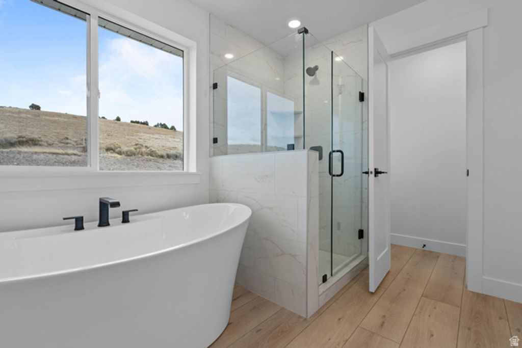 Image 18 of property listing at 912 CREST DALE LANE LN, Santaquin, UT 84655