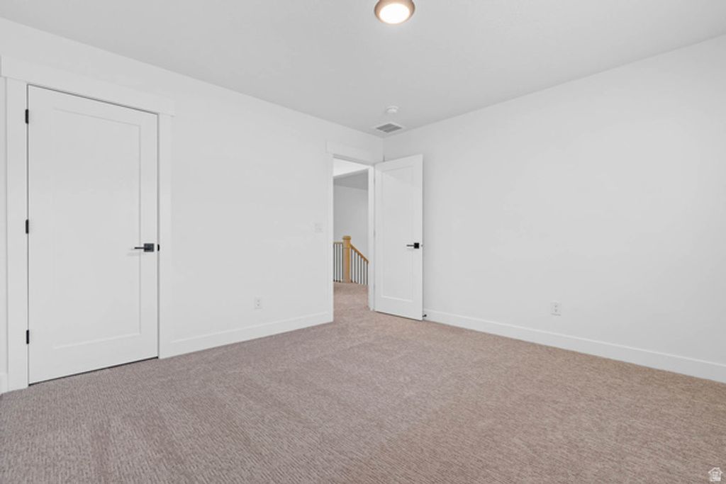 Image 31 of property listing at 912 CREST DALE LANE LN, Santaquin, UT 84655