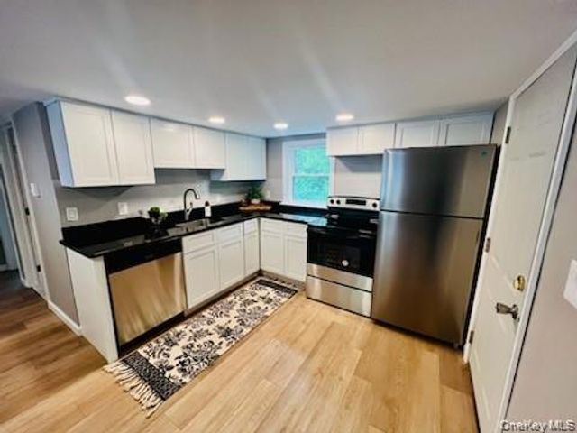 70 New Paltz Road 2D, Highland, NY 12528
