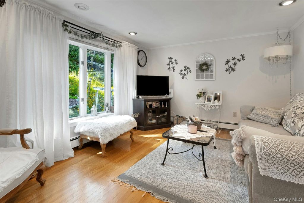 36 Haviland Road, Carmel, NY 10512 — photo 2