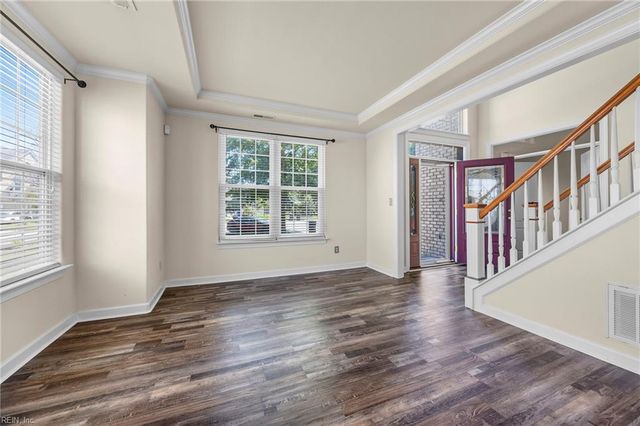 2413 Caitlan Loch LN, Virginia Beach, VA 23456