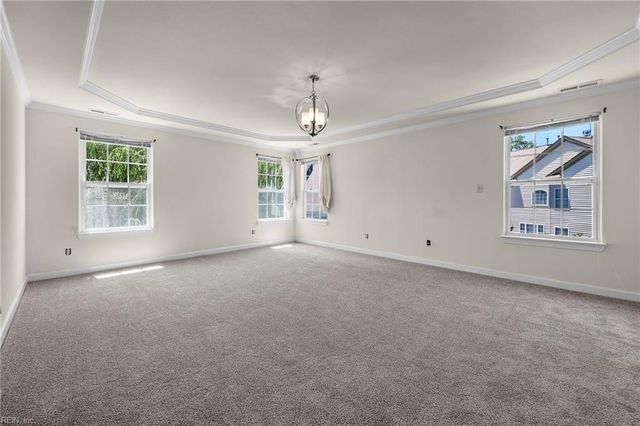 2413 Caitlan Loch LN, Virginia Beach, VA 23456