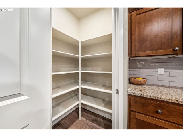 10702 Ne 107TH Way, Vancouver, WA 98662